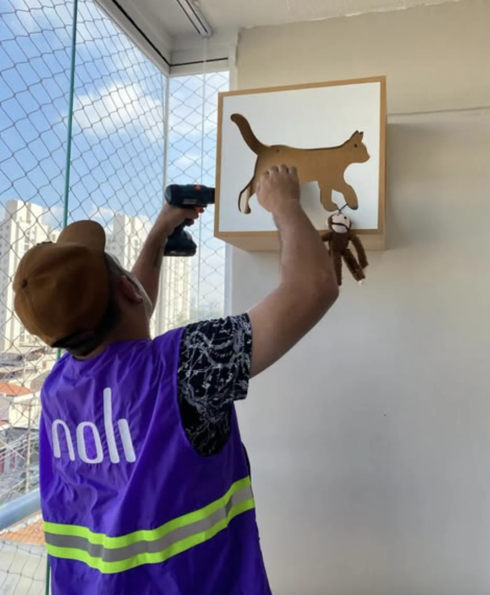 Equipe Noli realizando mudança residencial